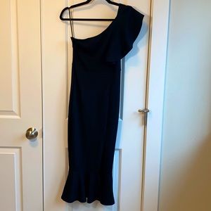 One shoulder black dress